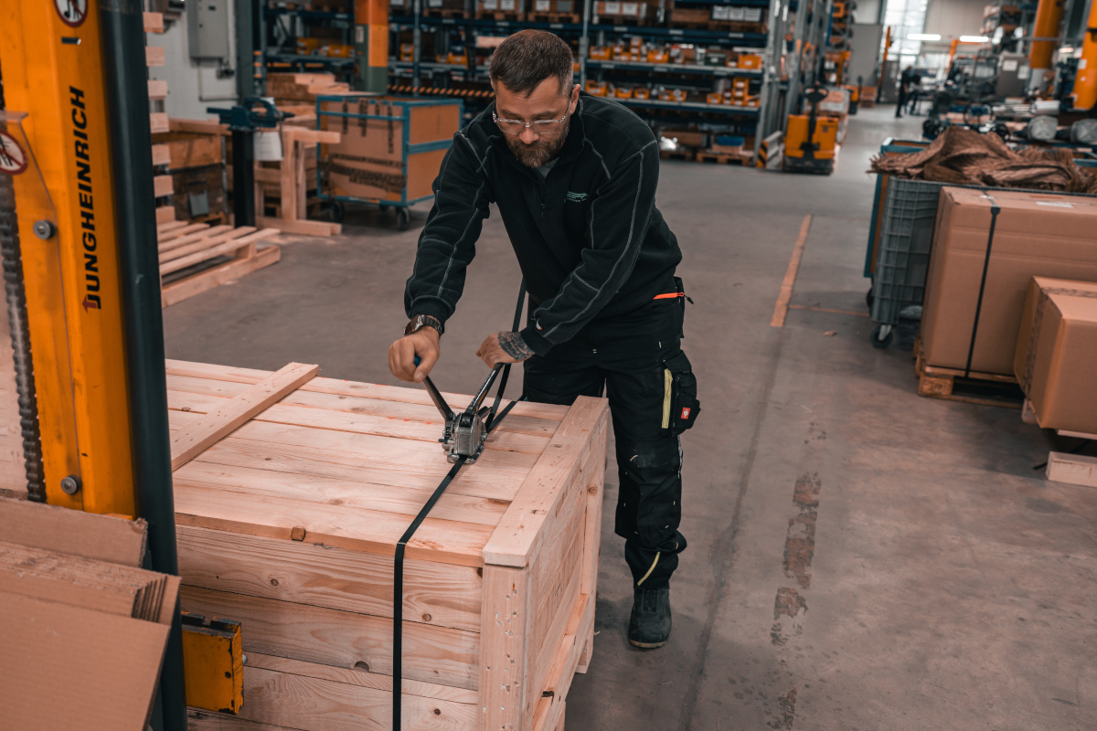 Verpacken von GEFA-Armaturen
