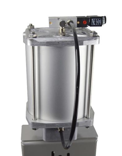 Control of the pneumatic actuators via solenoid valves